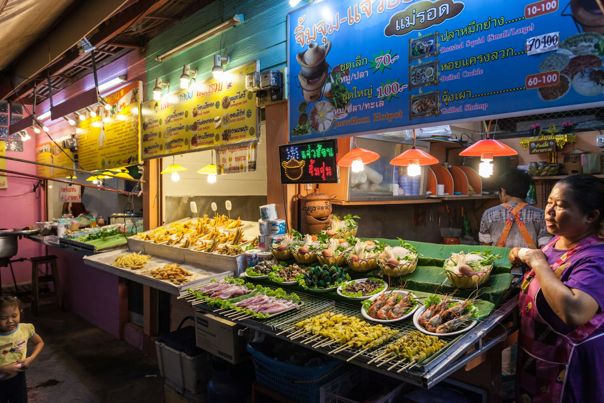  Food Court at Chiang Rai Night Market