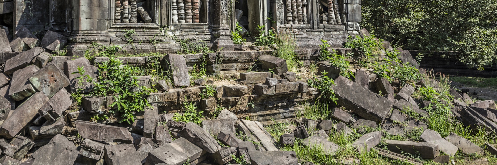 Ruins in Beng Mealea Temple