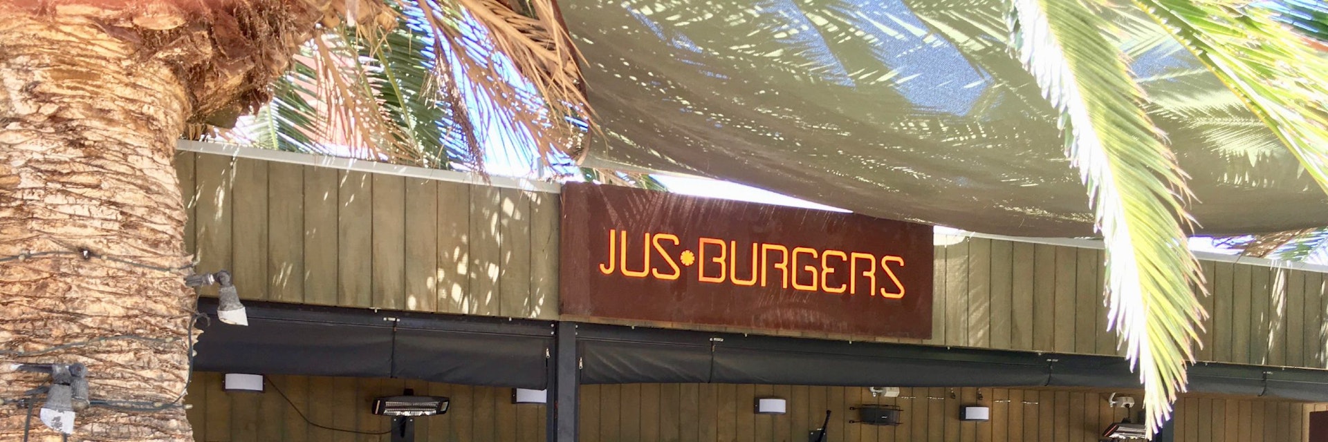Jus Burgers frontage, Subiaco.
