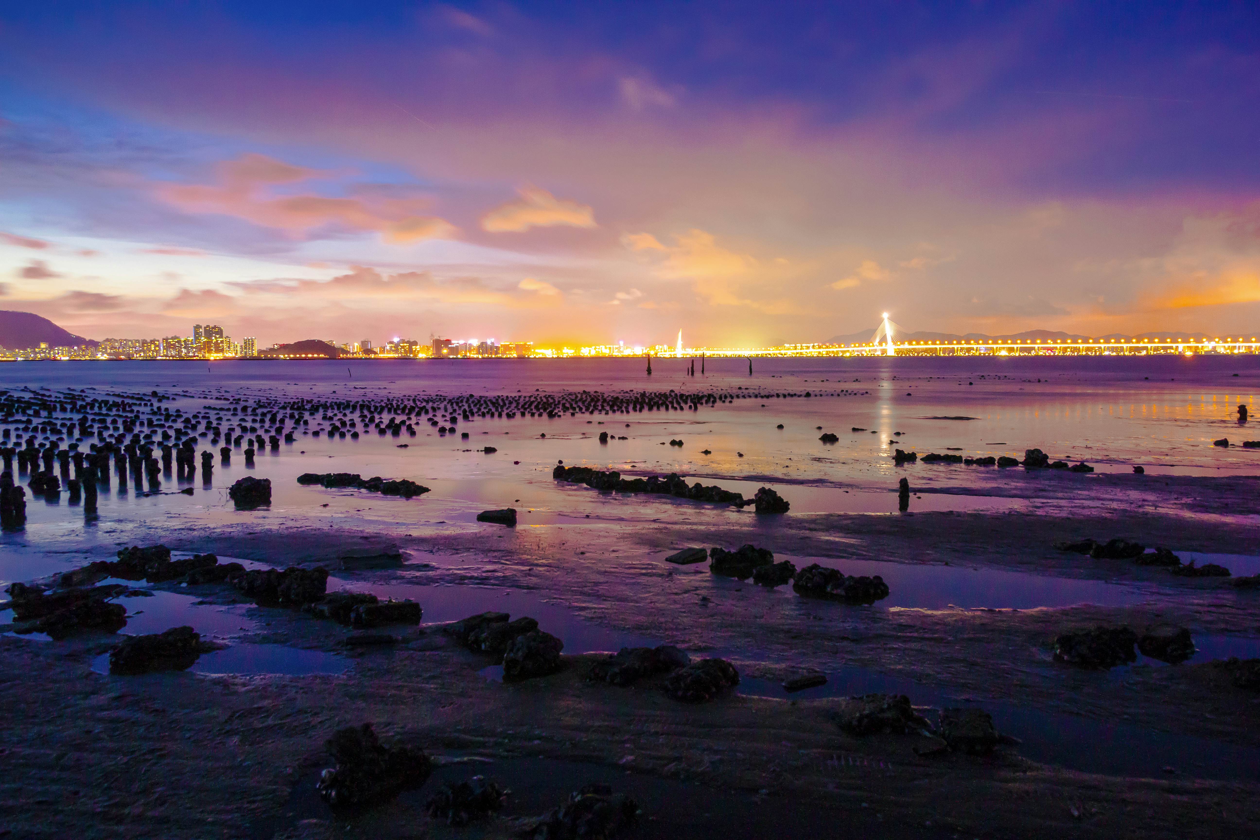 Terrific Sunset in Ha Pak Nai, Hong Kong