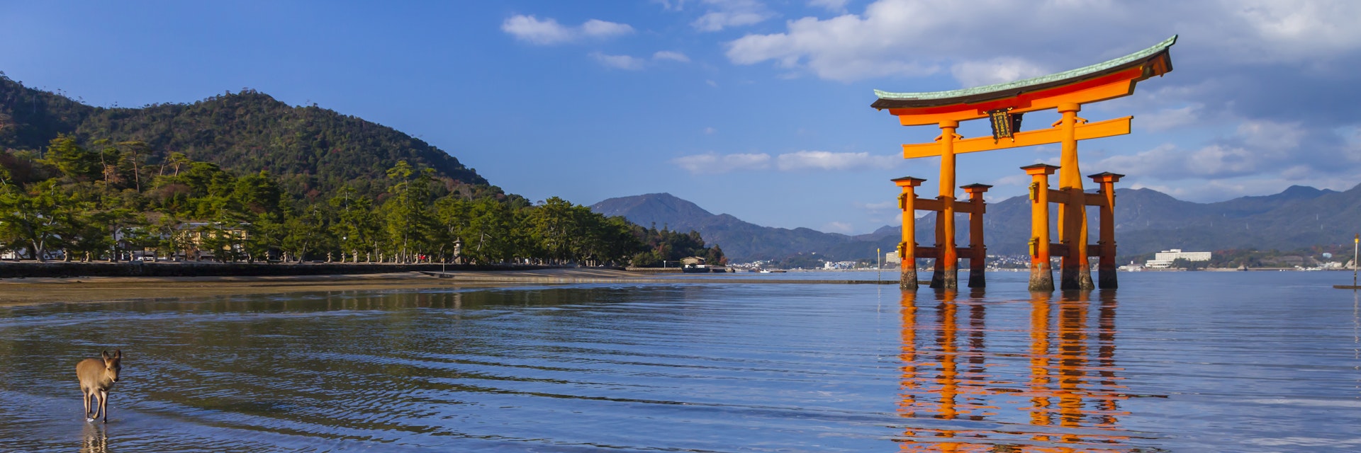 Japan, Sanyo Region, Hiroshima Prefecture, Hatsukaichi, Torii gate of Itsukushima shrine. (Photo by: JTB/UIG via Getty Images) (Photo by: JTB Photo/UIG via Getty Images)