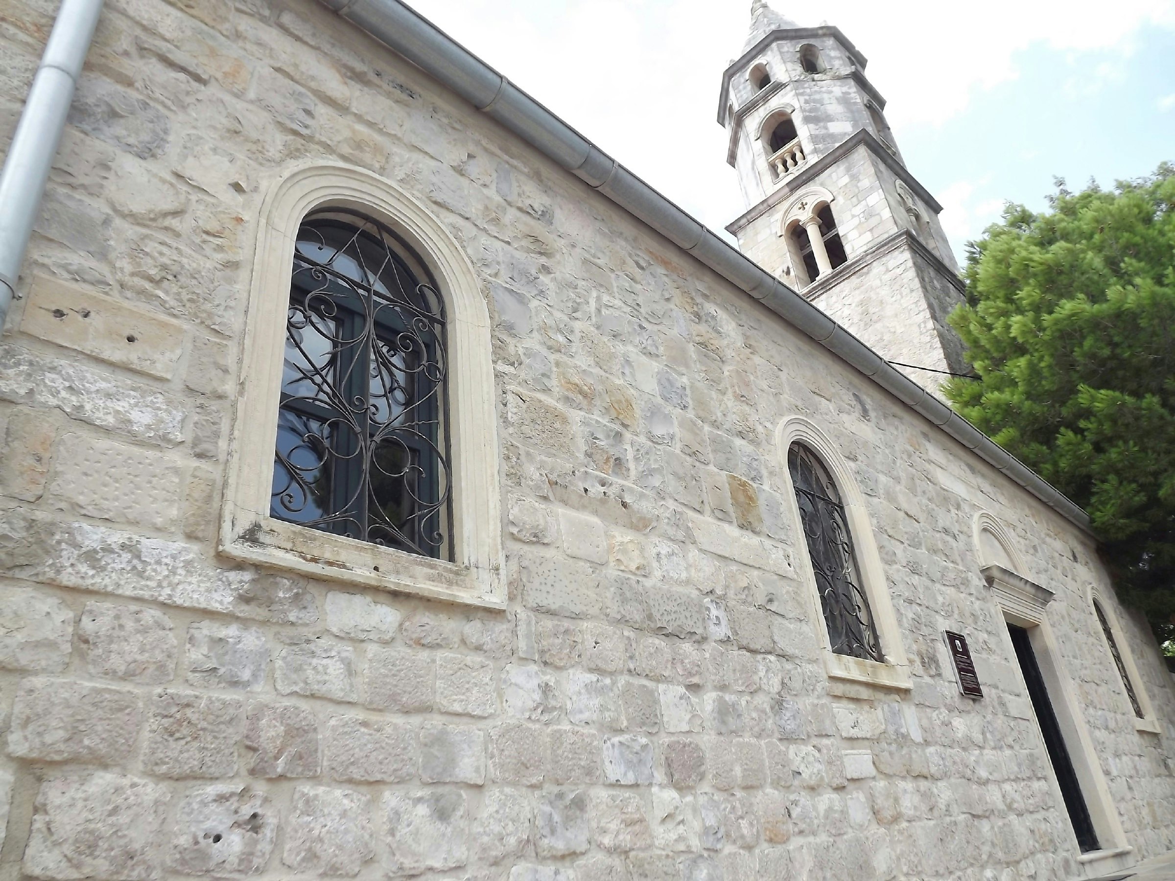 The main entrance to the Lady of Snow church