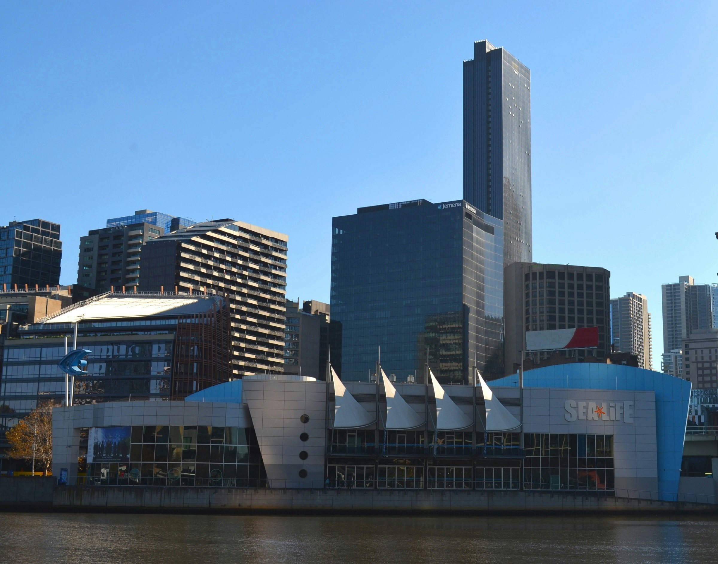 Exterior of the Sealife Aquarium taken from across the river on Southbank.