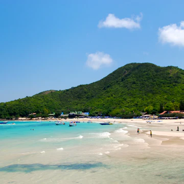 Pattaya beach, Ko lan, Thailand