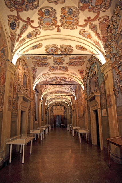 Passage in Palazzo dell'Archiginnasio.