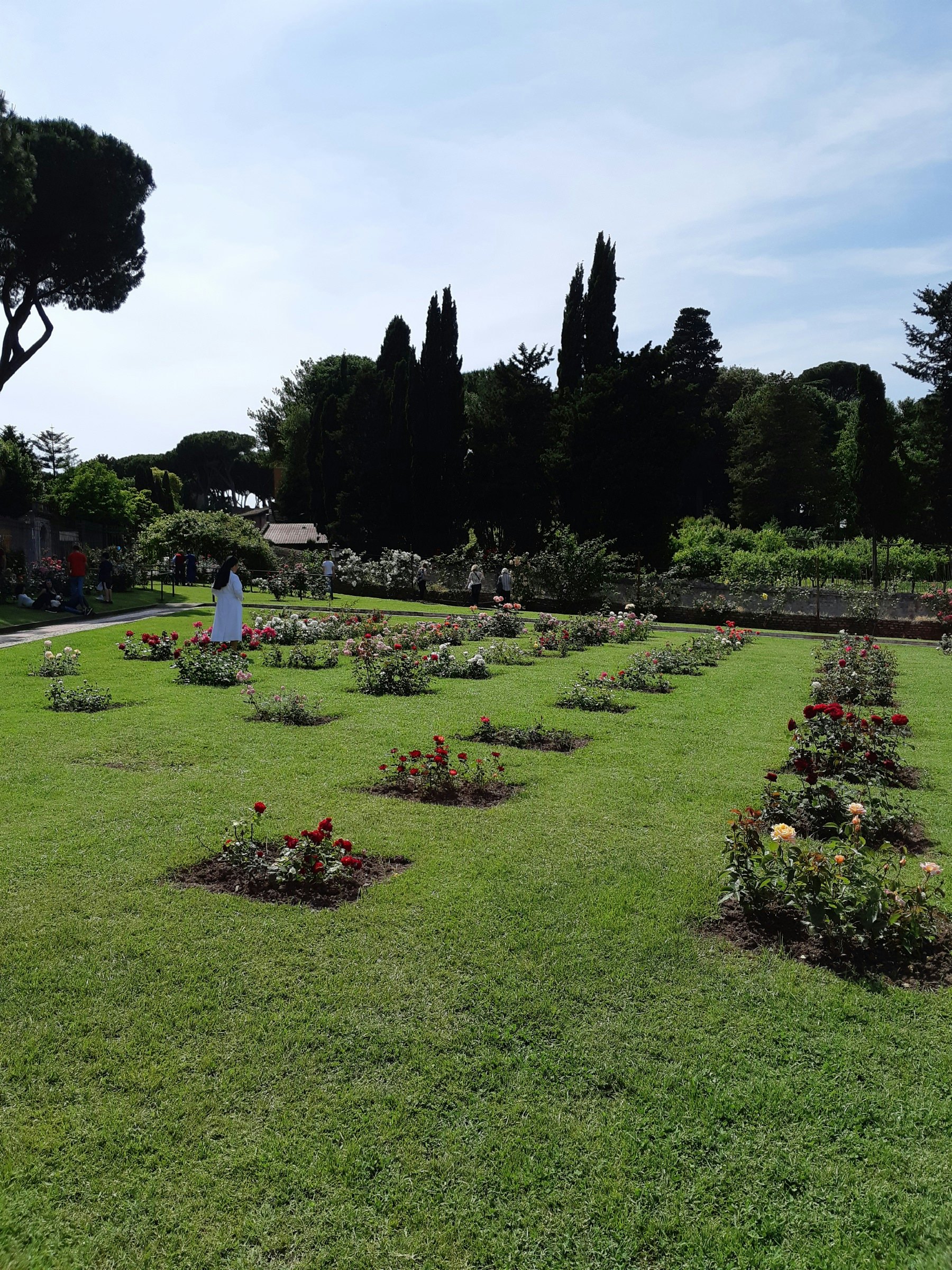 A tranquil stretch of Rome's Roseto Comunale.