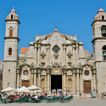 Catedral de San Cristobal de la Habana in Plaza de la Catedral.