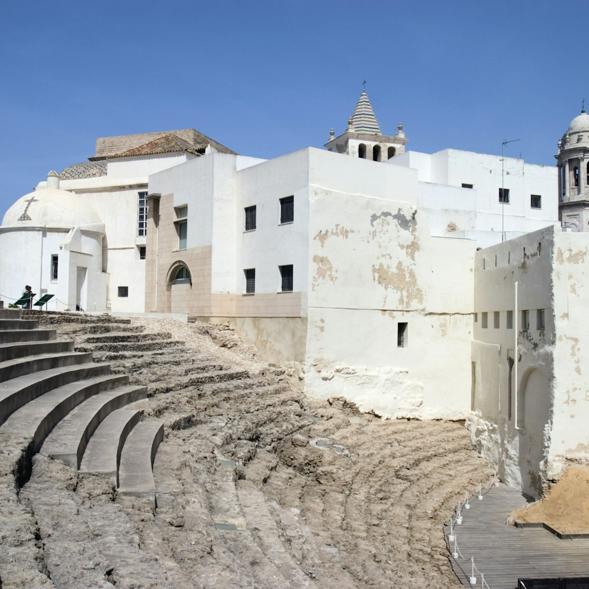Cadiz, the oldest existing city in western Europe, is home to many beautiful and historic monuments and attractions. One of Cadiz's most famous landmarks is the Iglesia de Santa Cruz, the old cathedral. There is a well preserved Roman amphitheatre.
