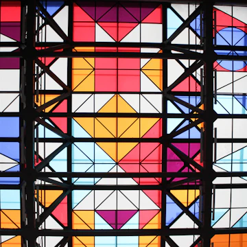 Vitral en el techo del Centro Cultural Gabriela Mistral (GAM)