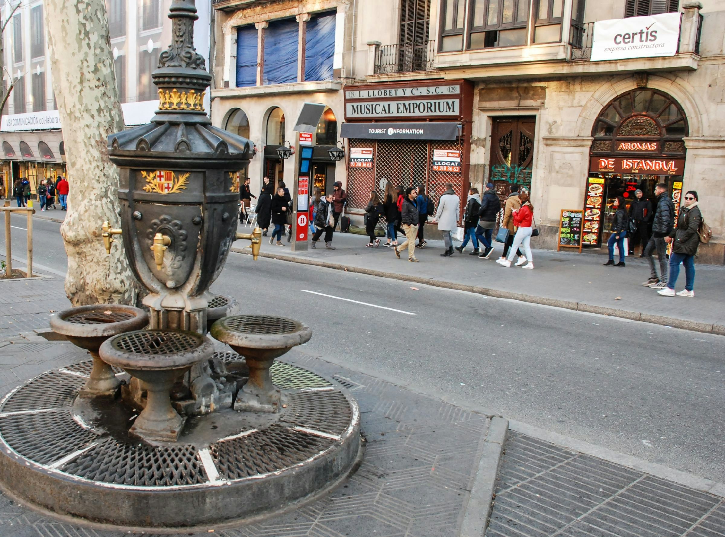 Font de Canaletes on La Rambla