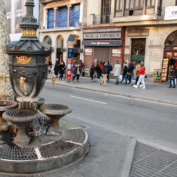 Font de Canaletes on La Rambla