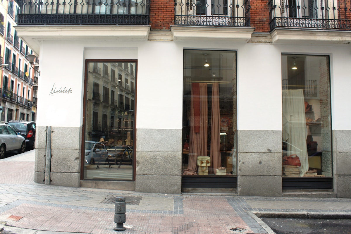 Malababa's entrance on Calle de Santa Teresa.