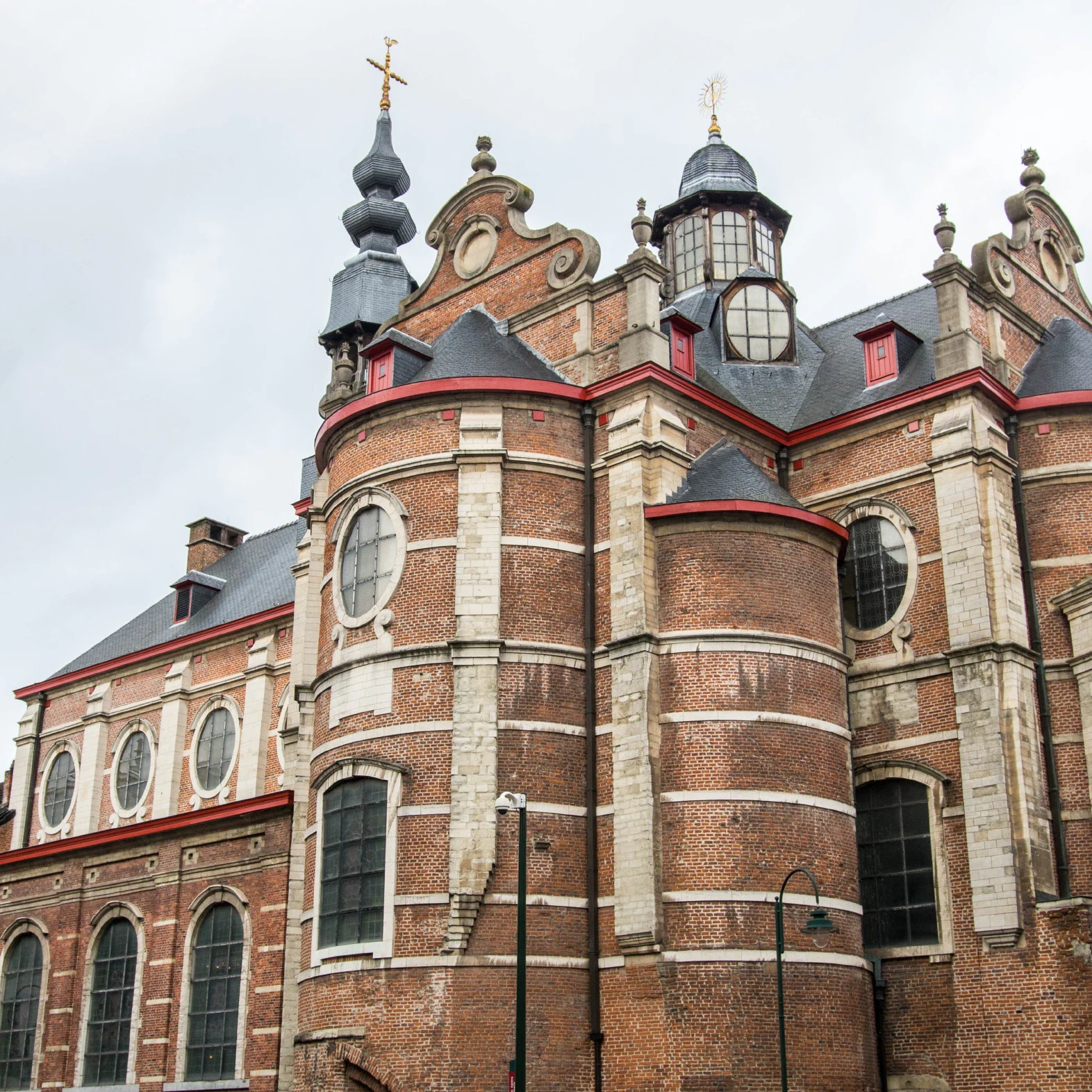 Eglise Notre-Dame des Riches Claires facade