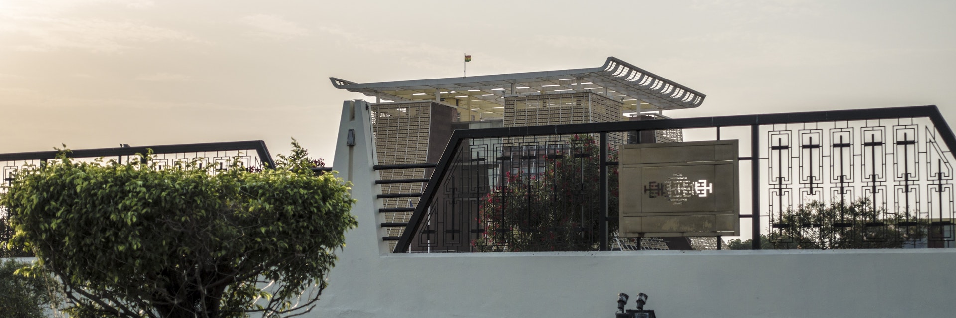 Outside view, Flagstaff House