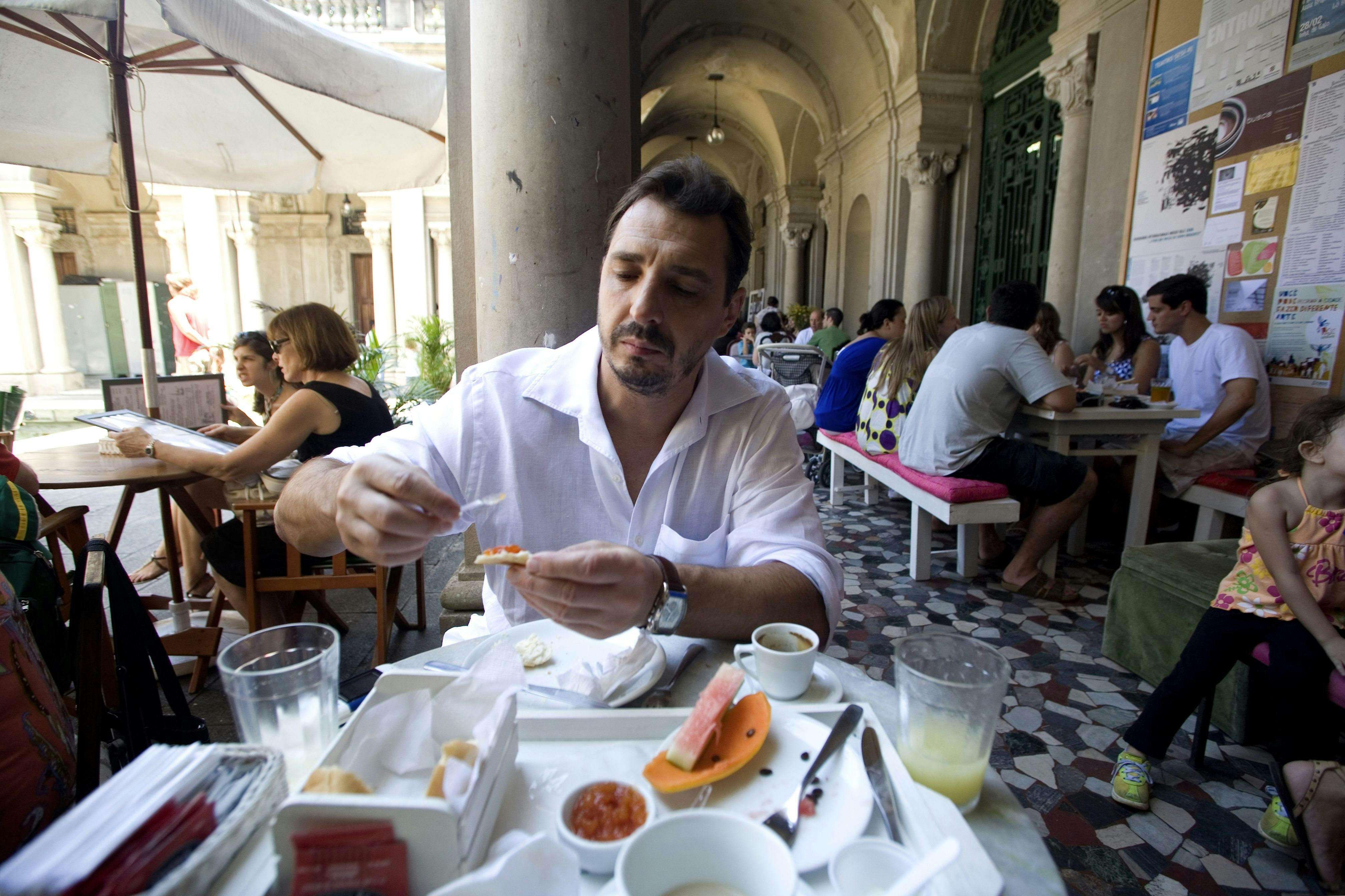 Breakfast at Parque Lage in Jardim Botanico.