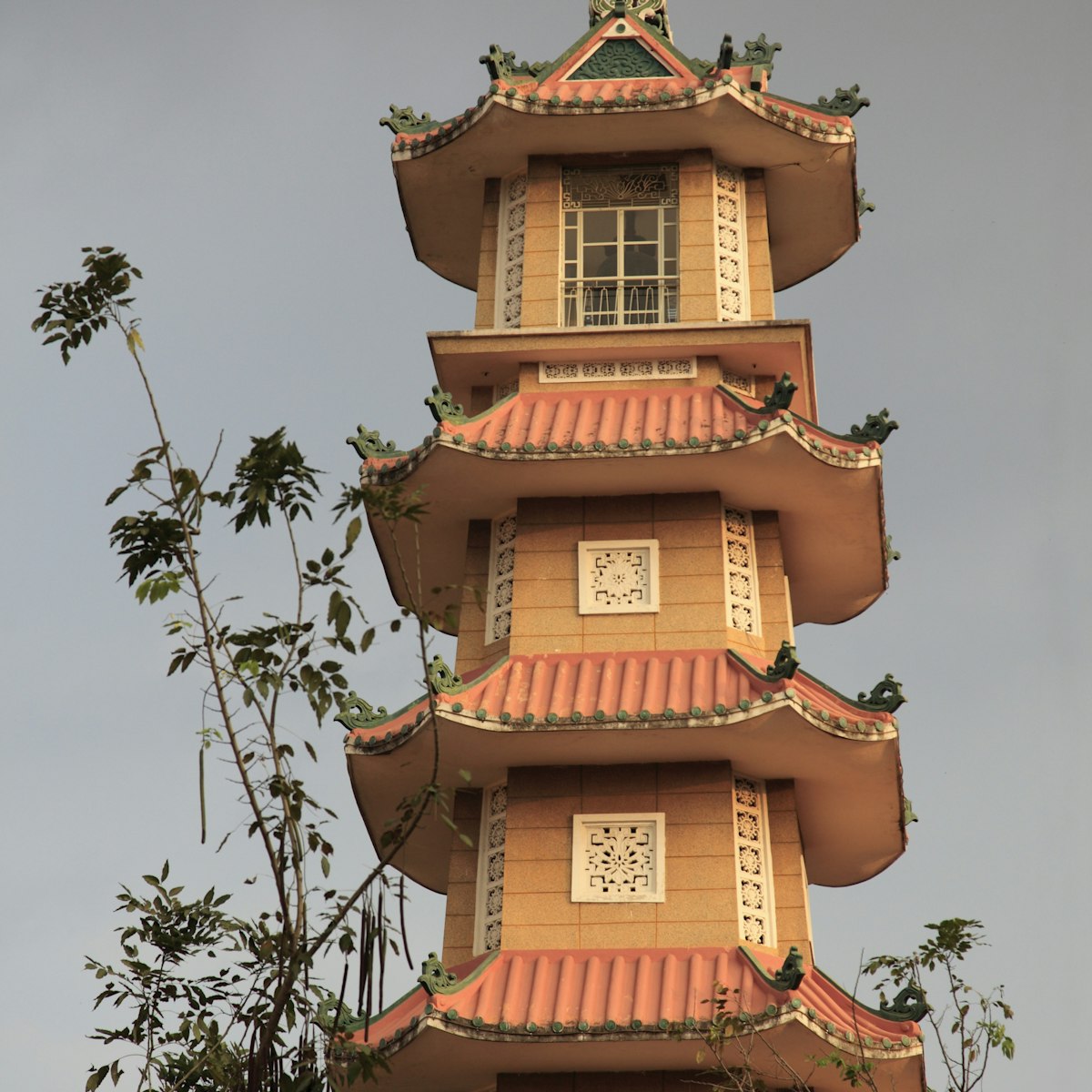 Vietnam, Ho Chi Minh City, Saigon, Xa Loi Pagoda