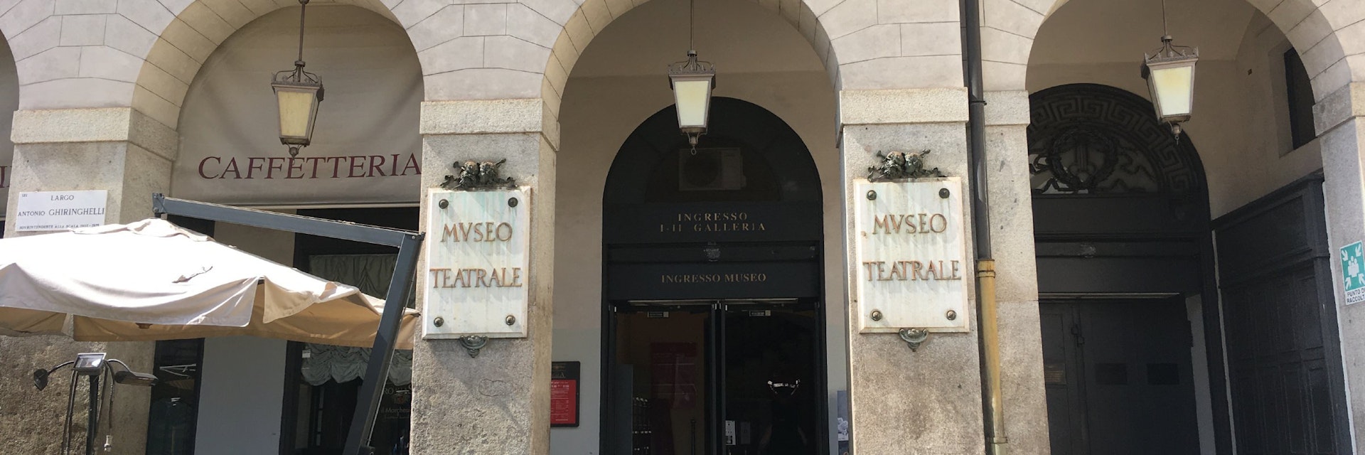 Museo Teatrale alla Scala exterior.