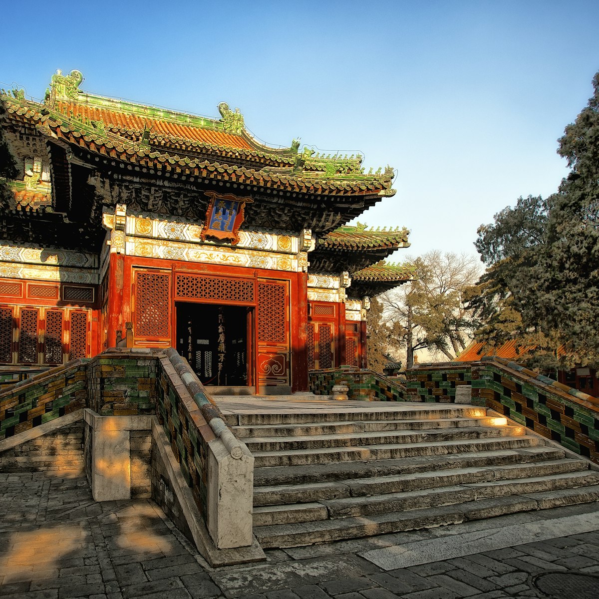 Beihai Park 北海公园:承光殿 (Beijing 北京)