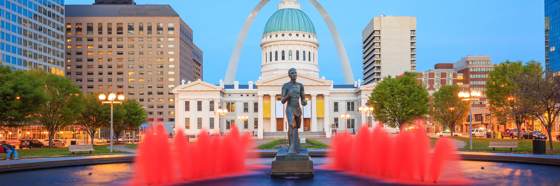 Old Courthouse in downtown St. Louis.; Shutterstock ID 277224263; Your name (First / Last): Lauren Keith; GL account no.: 65050; Netsuite department name: Content Asset; Full Product or Project name including edition: Guides Project Eastern USA
