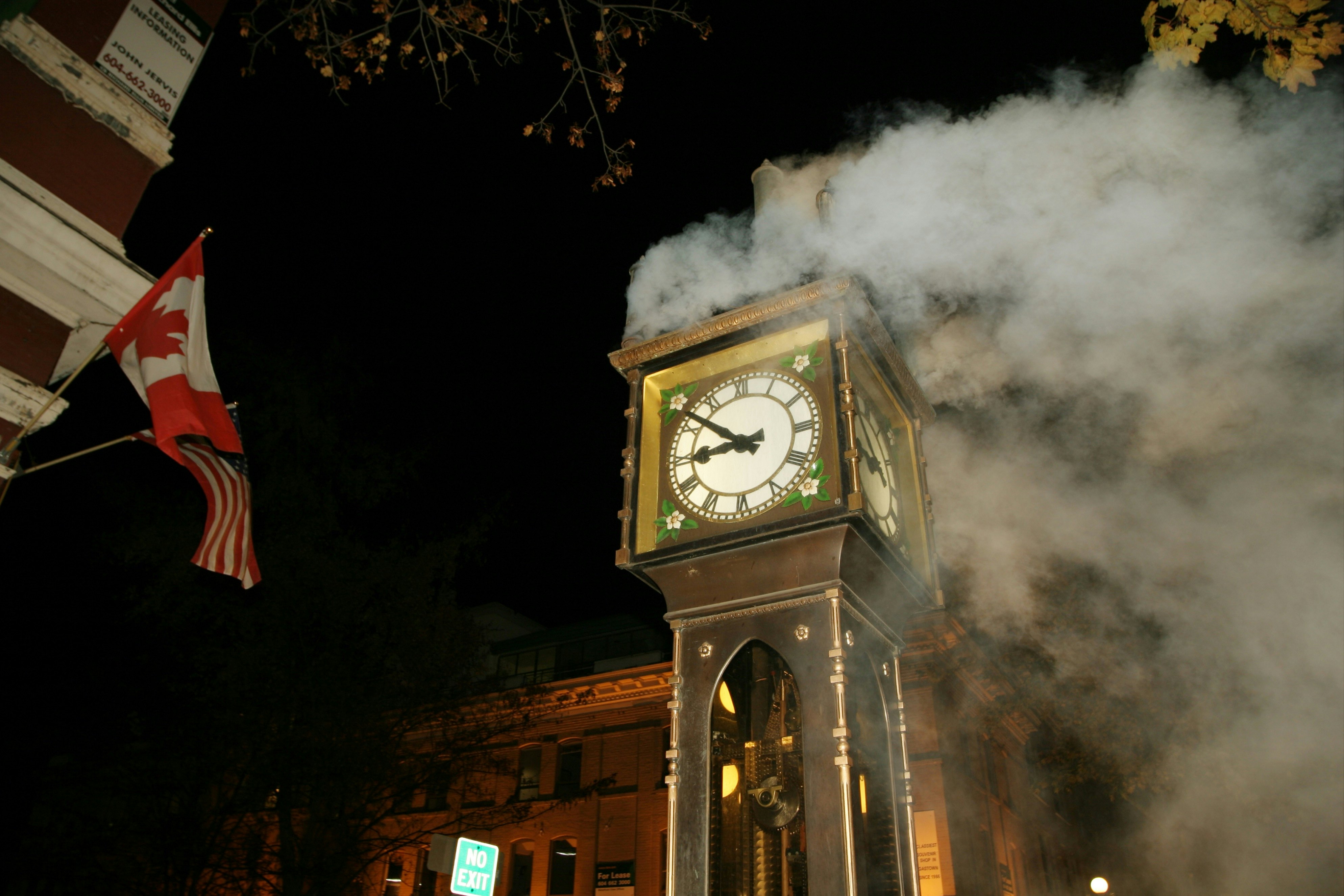 Gastown's famous steam-powered clock.