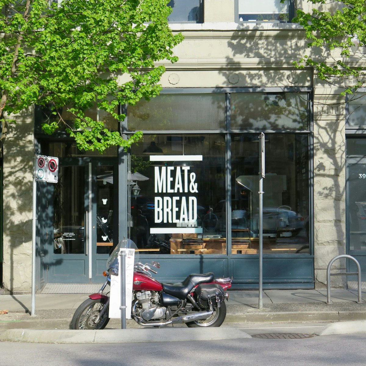 Exterior of Meat & Bread sandwich shop