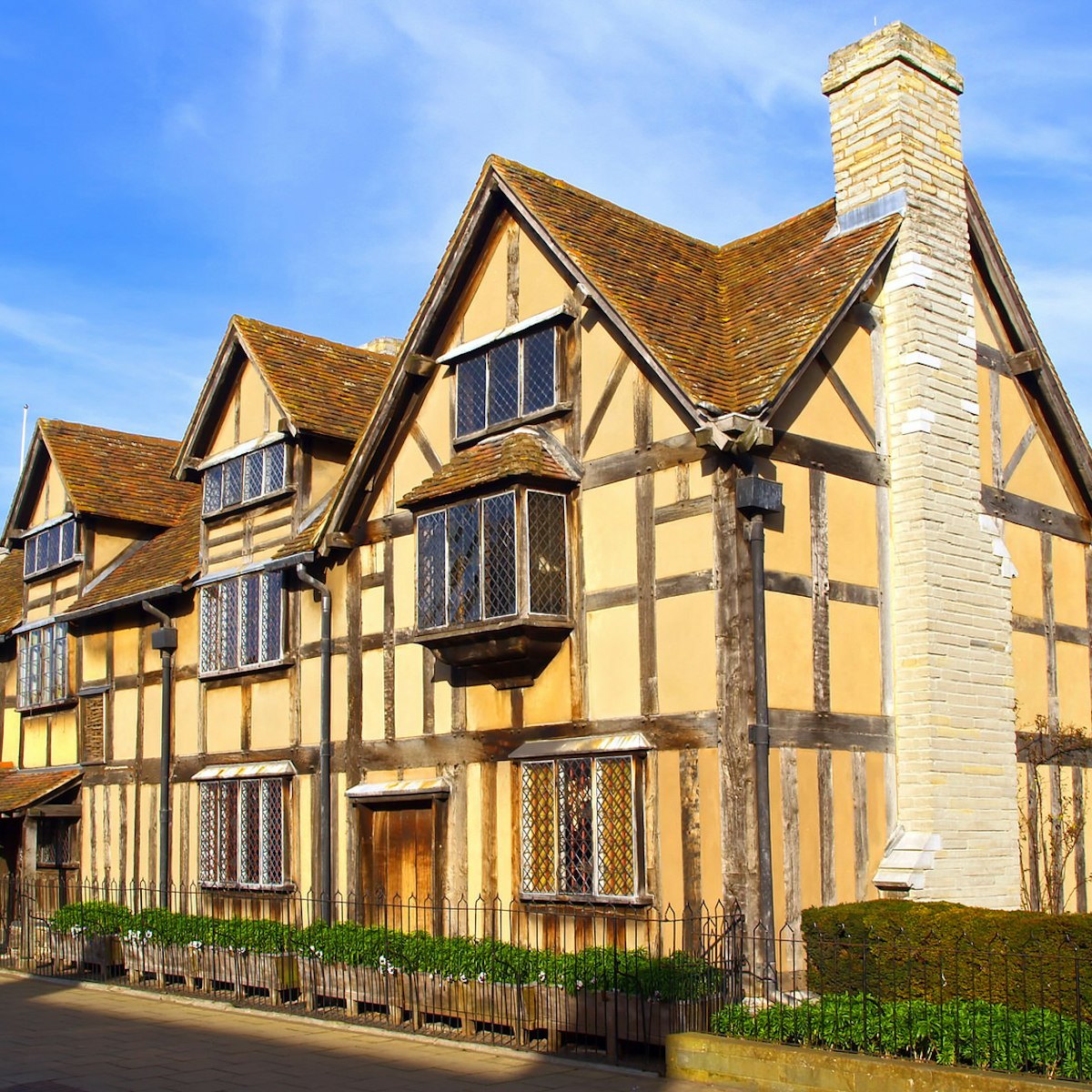The Stratford shakespeares birthplace in England; Shutterstock ID 52158487; Your name (First / Last): Emma Sparks; GL account no.: 65050; Netsuite department name: Online Editorial; Full Product or Project name including edition: Best in Europe POI updates