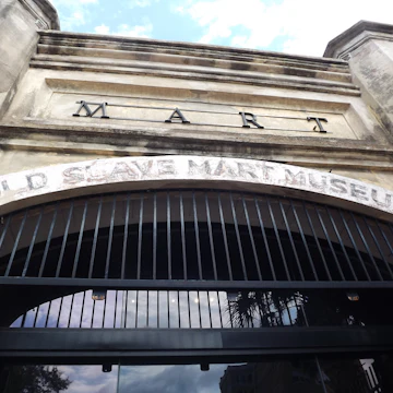 Old Slave Mart Museum