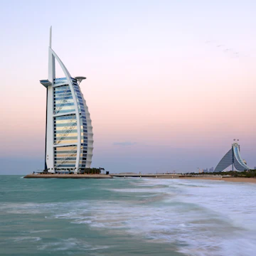 United Arab Emirates, Dubai, Jumeira beach, Hotel Mina A'Salam Madinat Jumeirah with View of Burj Al Arab hotel