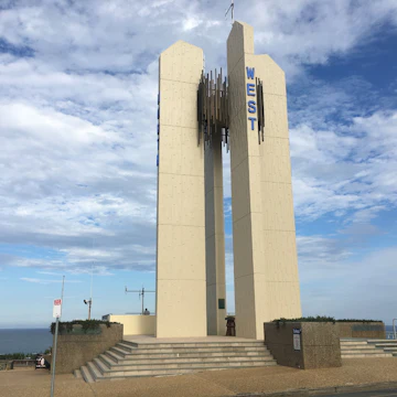 Point Danger Light on border.