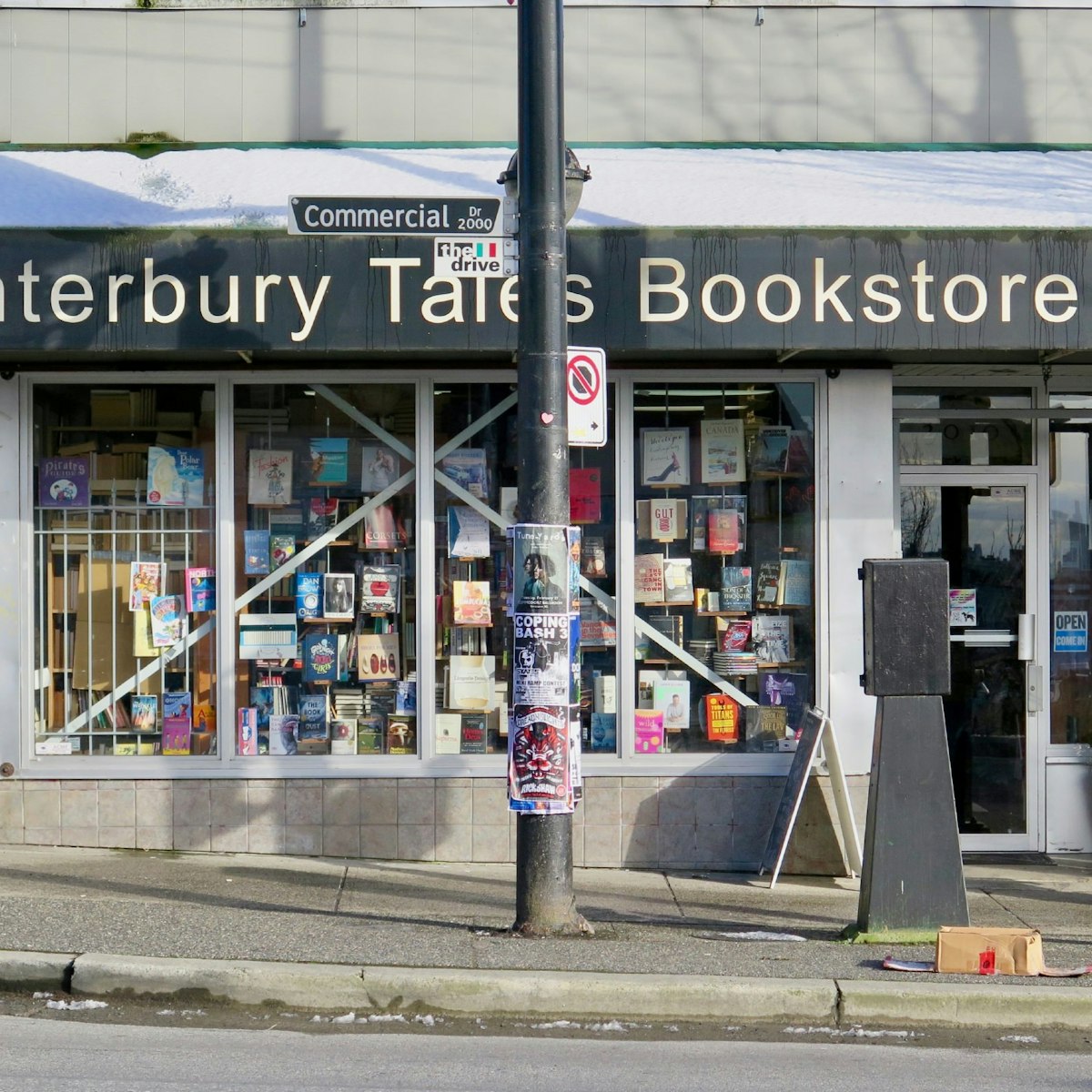 Exterior of Canterbury Tales bookshop