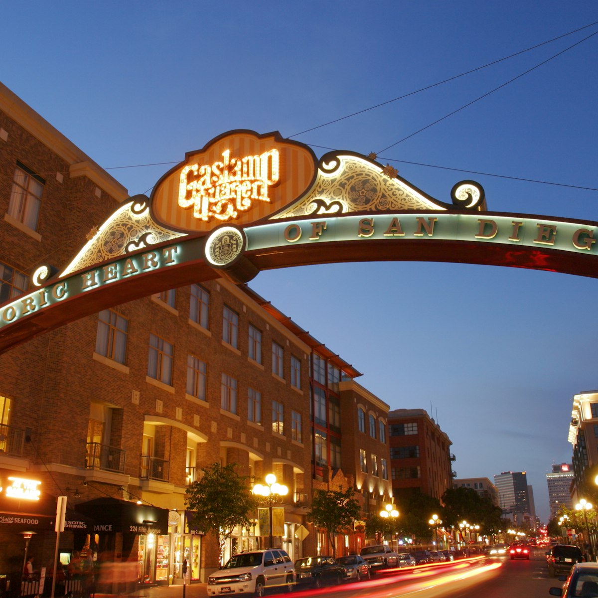 Gateway Arch, Gas lamp Quarter, San Diego, California. (Photo by: Education Images/Citizens of the Planet/UIG via Getty Images)