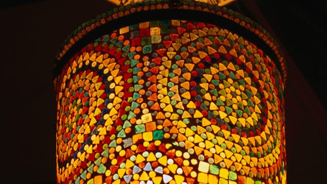 Light at Africa Cafe.