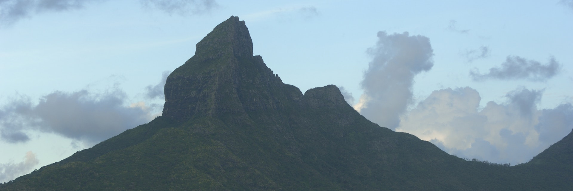 Mauritius island, West coast, Rampart mountain at Tamarin
