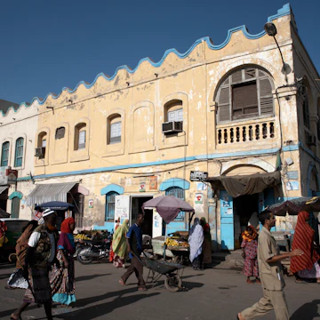 Place du 27 Juin 1977 (Place Menelik) at the heart of the European Quarter, Djibouti City, Djibouti, Africa