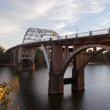 Edmund Pettus Bridge