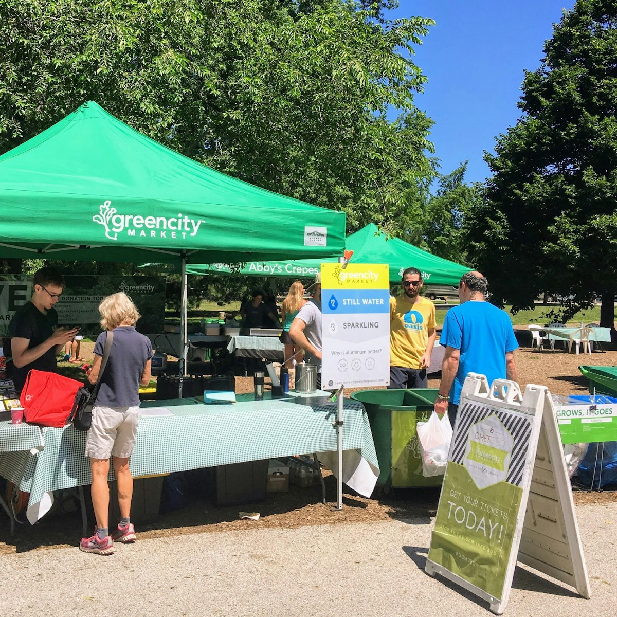 Green City Market has been supplying Lincoln Park with responsibly-produced foods since 1998.
