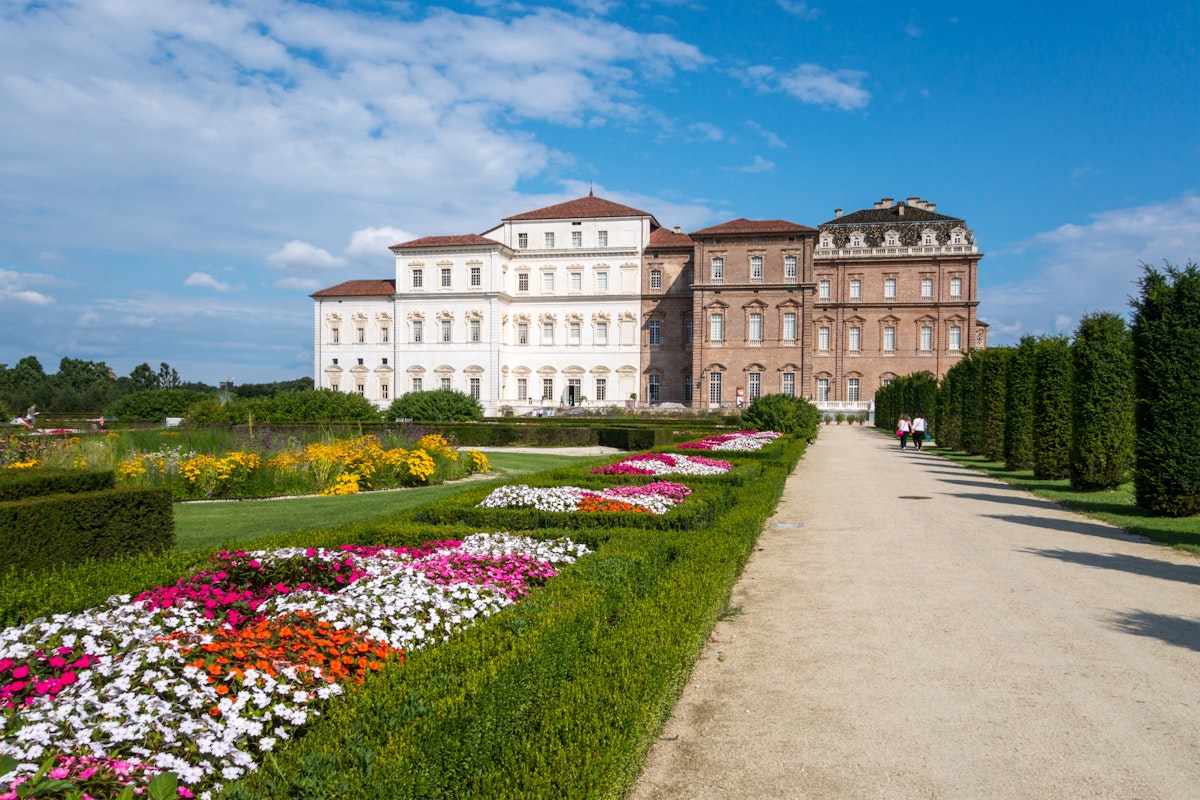Palace and park of Venaria, residence of the Royal House of Savoy, Piedmont (Italy); Shutterstock ID 209445400; Your name (First / Last): Anna Tyler; GL account no.: 65050; Netsuite department name: Online Editorial; Full Product or Project name including edition: destination-image-southern-europe