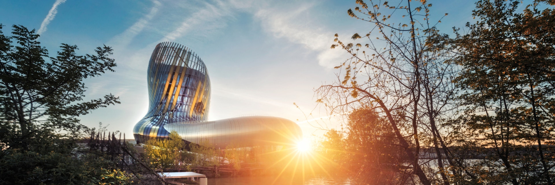 New museum of wine in Bordeaux City