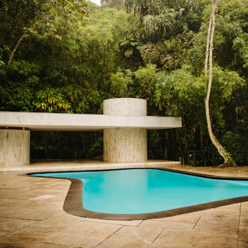 Modern swimming pool in the courtyard in the Instituto Moreira Salles in Rio de Janeiro.