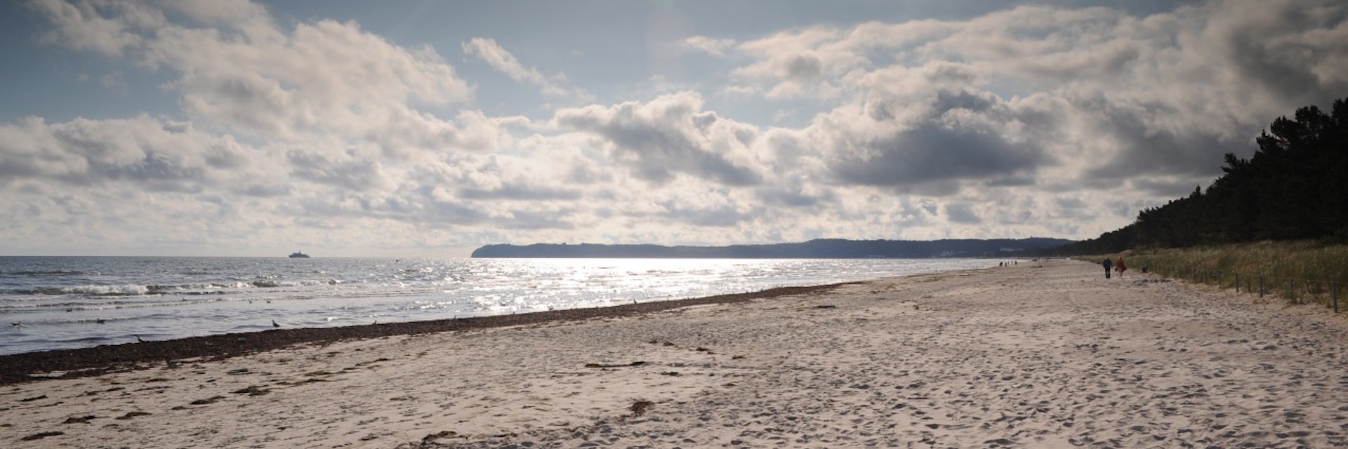 Overview of Prora beach.