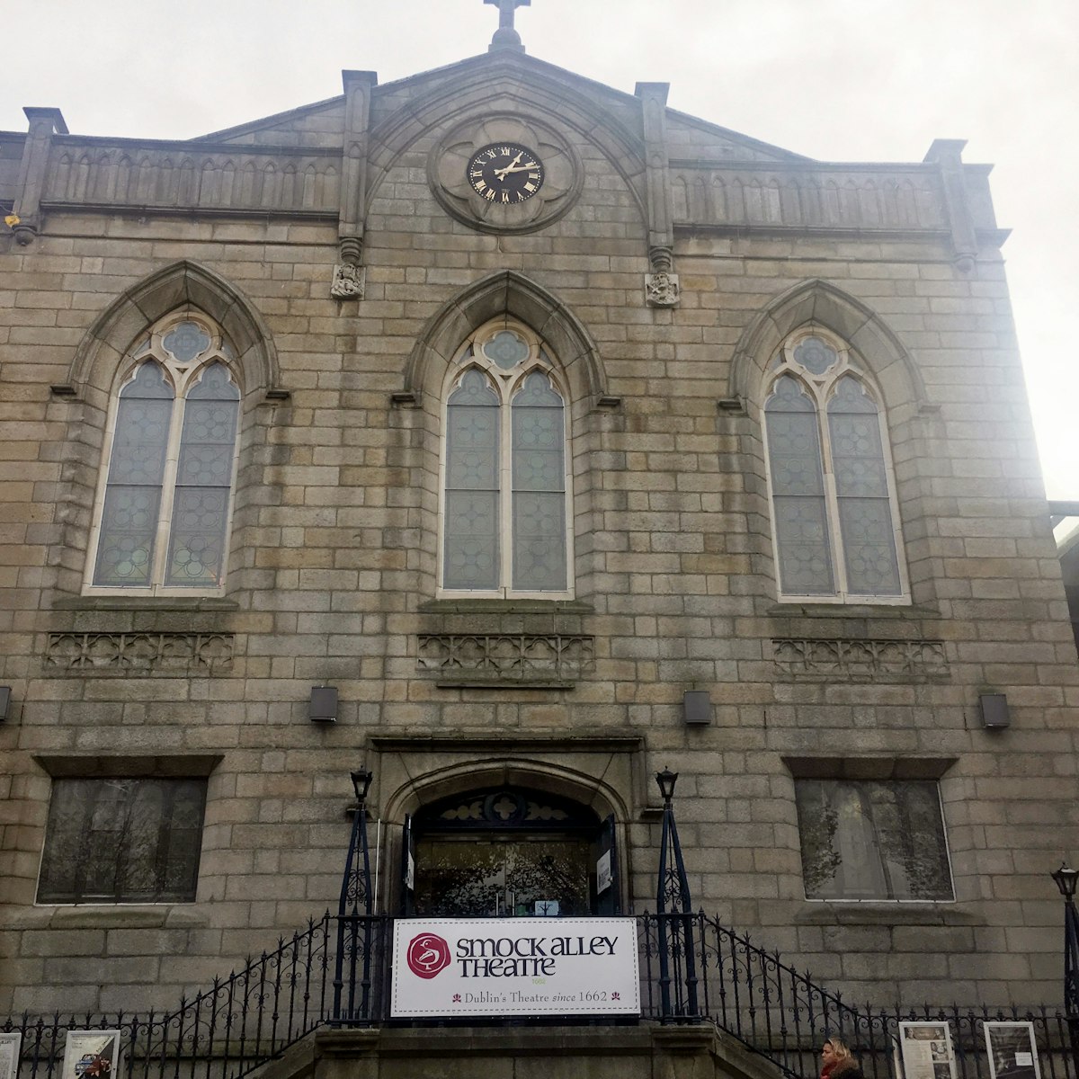 The facade of the Smock Alley Theatre.