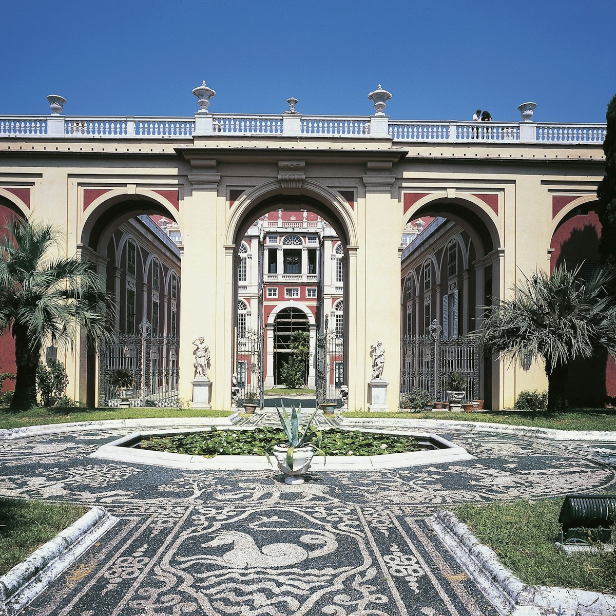 Roof garden of the Royal Palace (Palazzo Reale) (UNESCO World Heritage List, 2006), Genoa. Italy, 17th century.