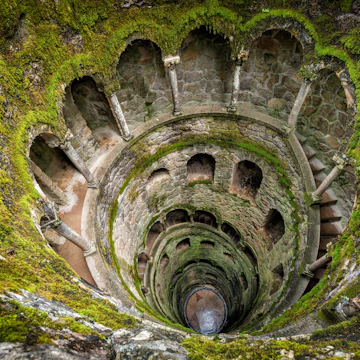 In the gardens of the Quinta Da Regaleira in Sintra Portugal, you will find the initiation well. This well was never used a source of water, instead, it was used for ceremonial purposes that included Tarot initiation rites.