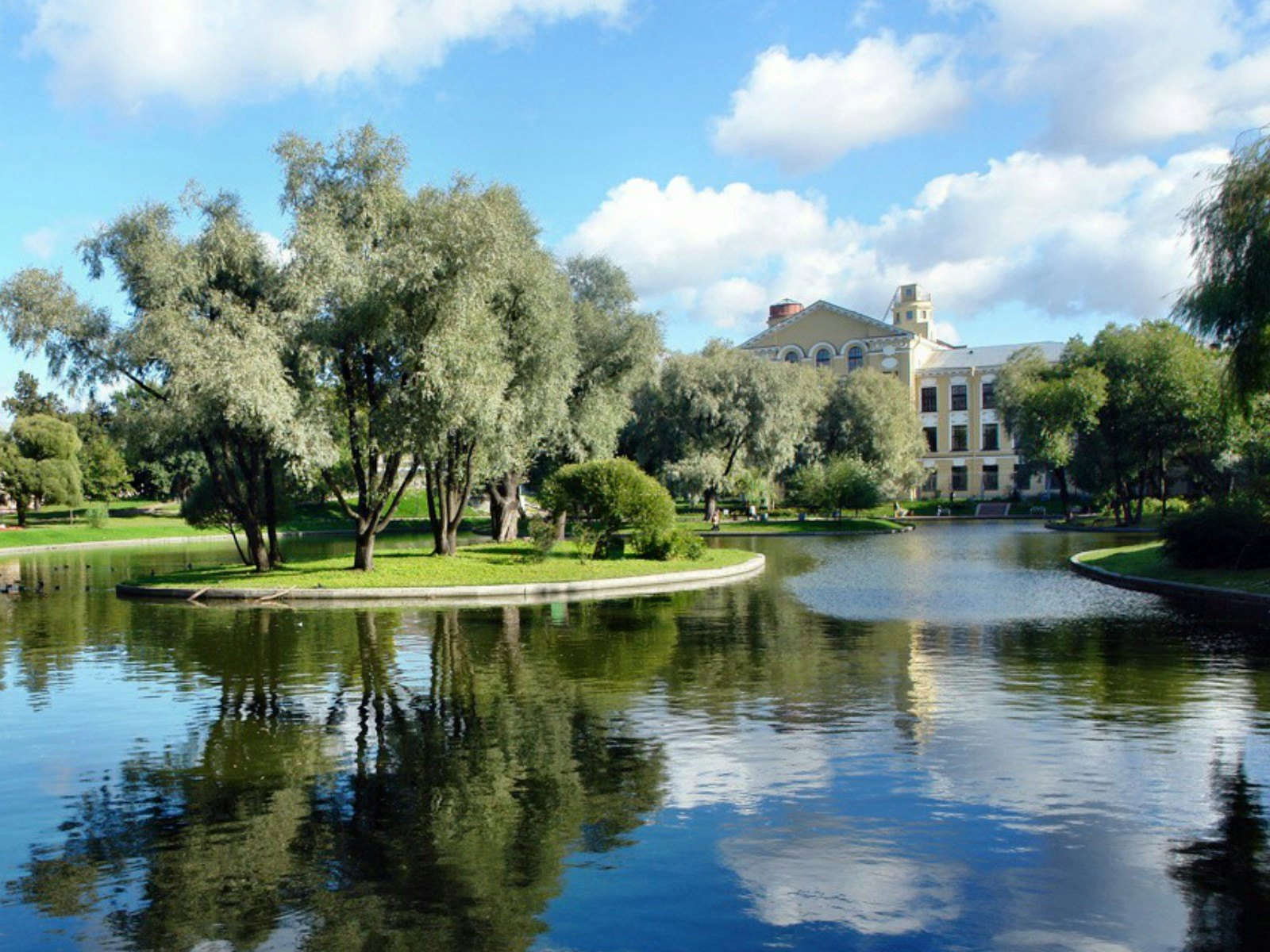 Image of Yusupov Gardens