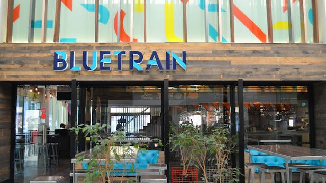 Exterior of the restaurant Blue Train.