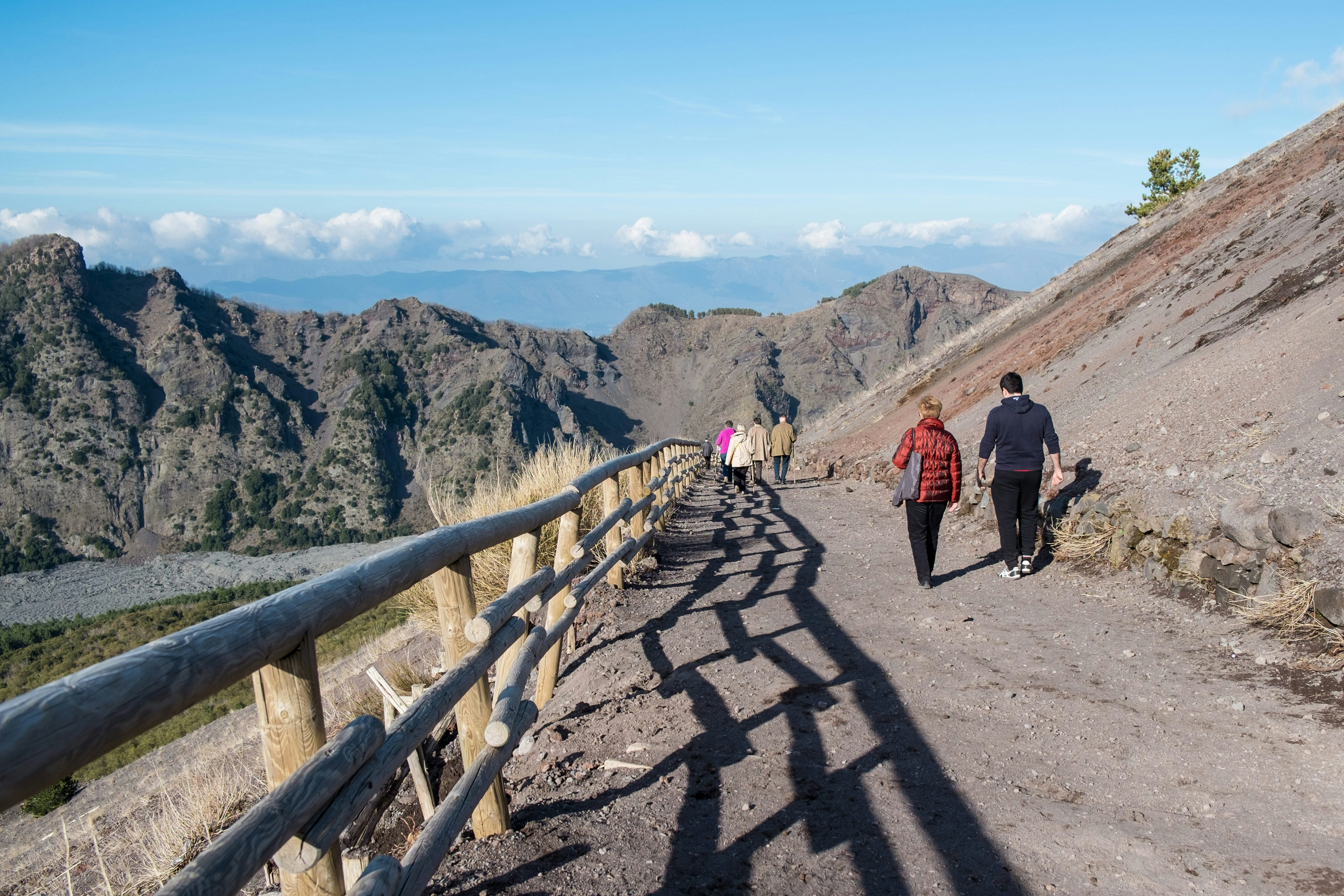 Hiking down Mt. Vesuvius