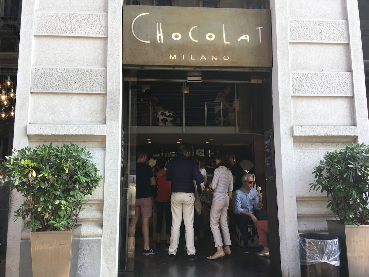 Chocolat shop entrance