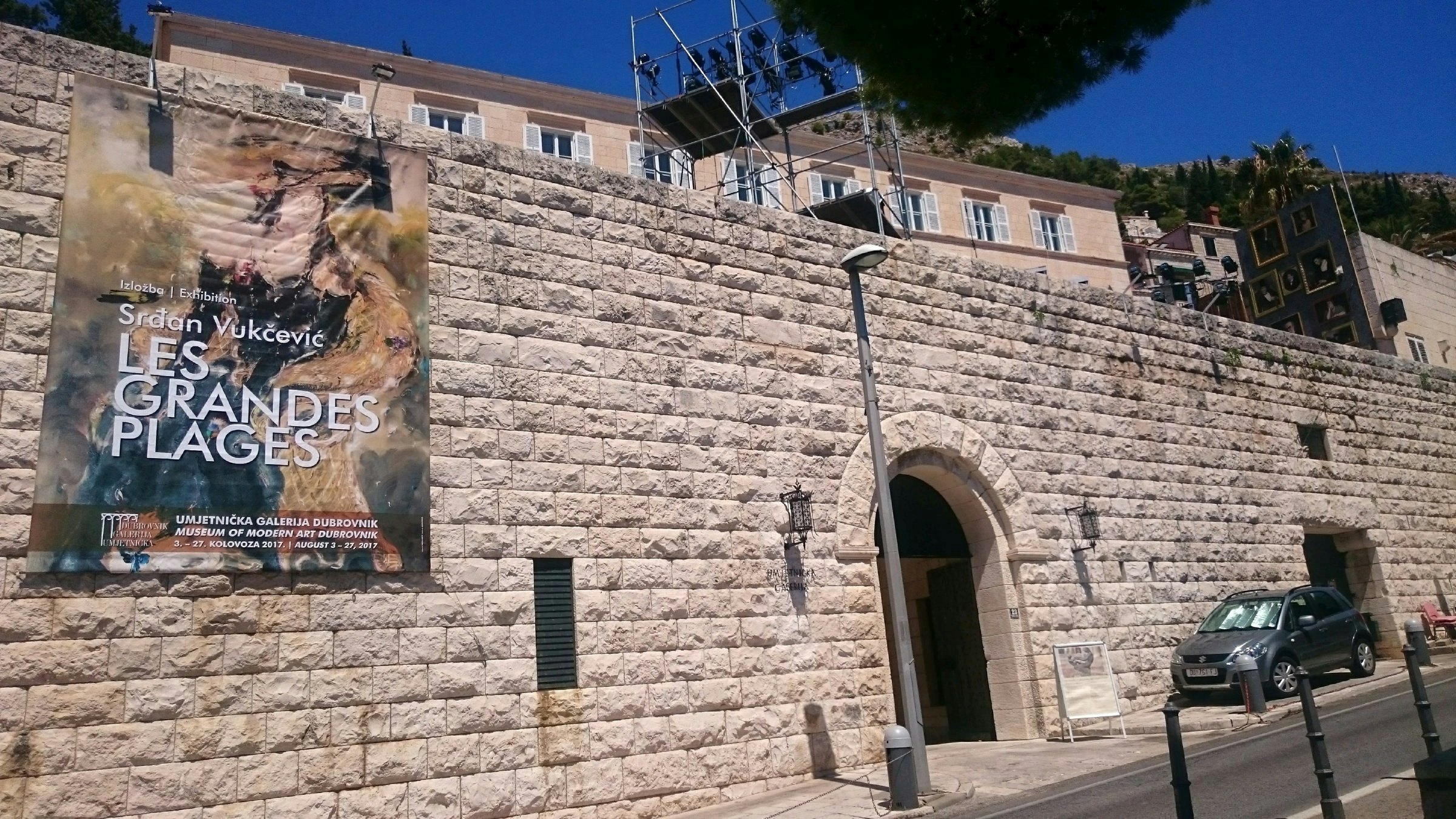 The front facade of the Museum of Modern and Contemporary Art