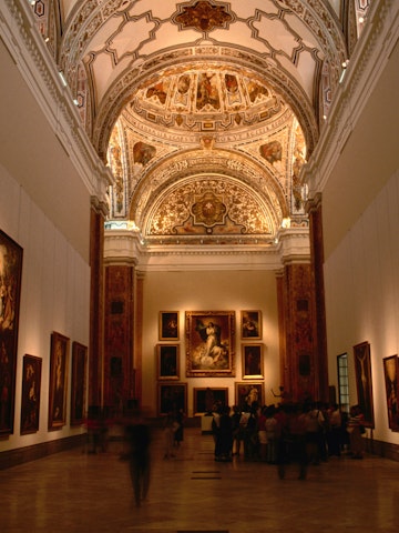 Musio de Bellas Artes interior.