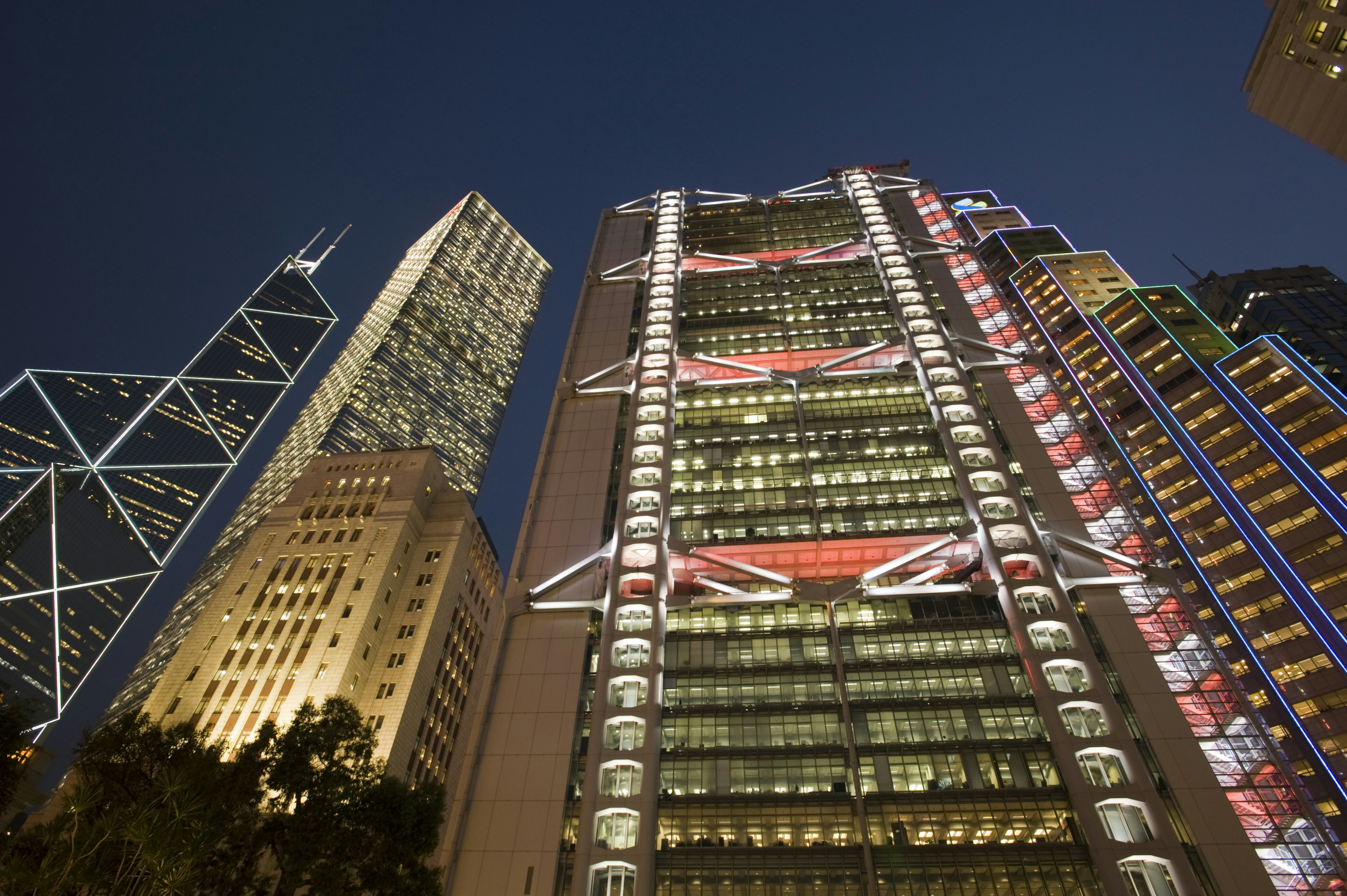 Skyline in Central Hong Kong Left to right: Bank of China Tower, Cheung Kong Centre, Bank of China building, HSBC headqurters, Standard Chartered Bank.